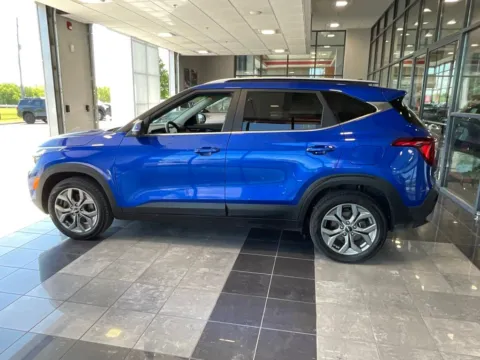 More photos of 2024 Kia Seltos S at Jay Wolfe Toyota, MO