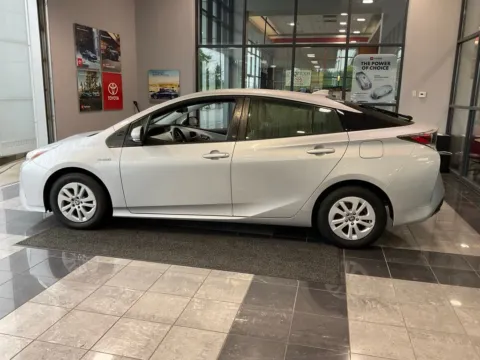 More photos of 2017 Toyota Prius Two at Jay Wolfe Toyota, MO