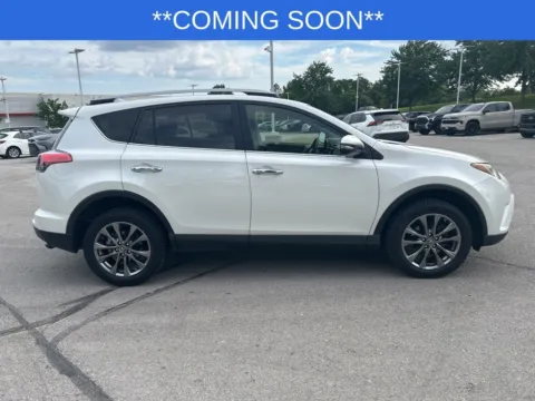More photos of 2018 Toyota RAV4 Limited at Jay Wolfe Toyota, MO
