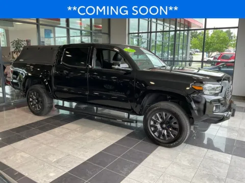 Black 2023 Toyota Tacoma Limited for sale in Kansas City, MO