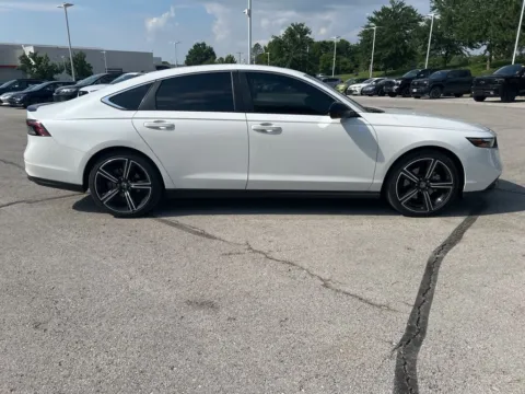 More photos of 2025 Honda Accord Hybrid Sport at Jay Wolfe Toyota, MO