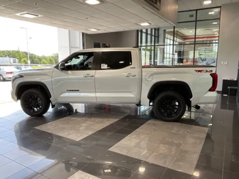 More photos of 2026 Toyota Tundra Hybrid Limited at Jay Wolfe Toyota, MO
