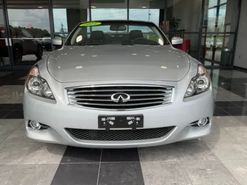 Photos of 2011 INFINITI G37 for sale in Kansas City, MO at Jay Wolfe Toyota
