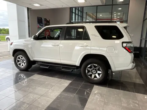 More photos of 2019 Toyota 4Runner TRD Off-Road Premium at Jay Wolfe Toyota, MO