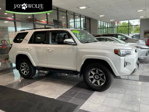 White 2019 Toyota 4Runner TRD Off-Road Premium for sale in Kansas City, MO