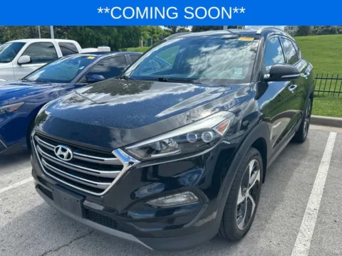 Black 2016 Hyundai Tucson Limited for sale in Kansas City, MO