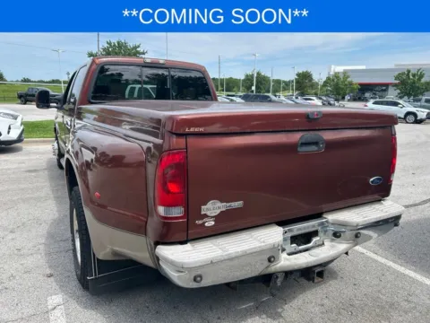 More photos of 2006 Ford F-350SD King Ranch at Jay Wolfe Toyota, MO