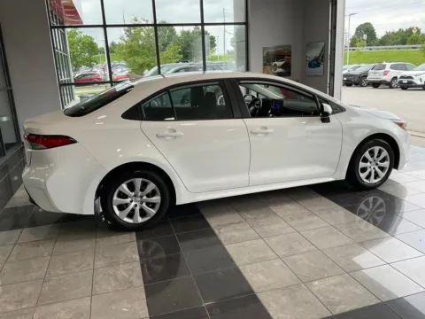 More photos of 2024 Toyota Corolla LE at Jay Wolfe Toyota, MO