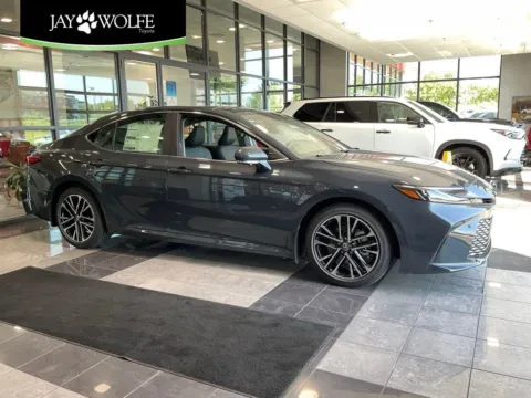 Unknown 2026 Toyota Camry XLE for sale in Kansas City, MO