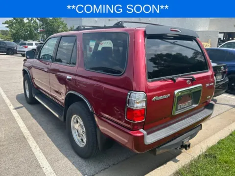 More photos of 2002 Toyota 4Runner SR5 at Jay Wolfe Toyota, MO