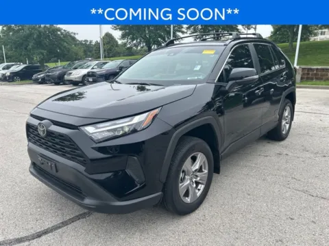 Black 2025 Toyota RAV4 XLE for sale in Kansas City, MO