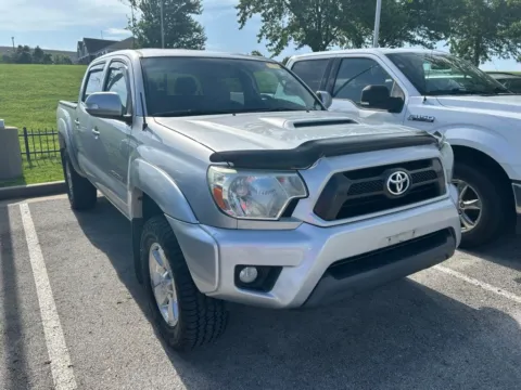 Photos of 2013 Toyota Tacoma for sale in Kansas City, MO at Jay Wolfe Toyota