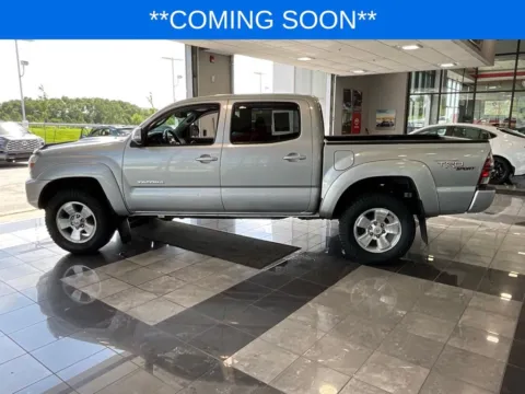 More photos of 2013 Toyota Tacoma at Jay Wolfe Toyota, MO