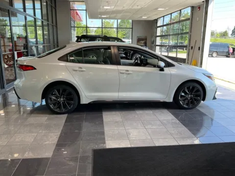 More photos of 2024 Toyota Corolla SE at Jay Wolfe Toyota, MO