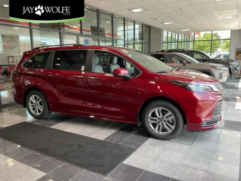 Red 2026 Toyota Sienna XLE for sale in Kansas City, MO