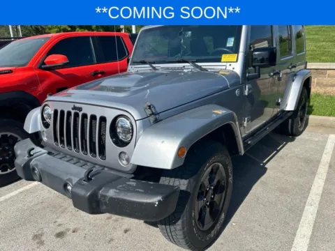 Silver 2015 Jeep Wrangler Unlimited Sahara for sale in Kansas City, MO
