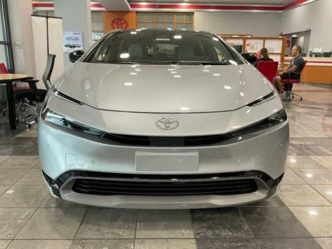 Photos of 2027 Toyota Prius XLE for sale in Kansas City, MO at Jay Wolfe Toyota
