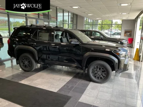 Black 2026 Toyota 4Runner SR5 for sale in Kansas City, MO