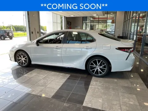 More photos of 2024 Toyota Camry SE at Jay Wolfe Toyota, MO
