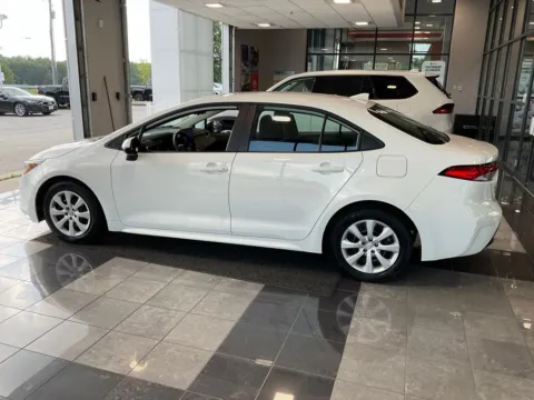More photos of 2024 Toyota Corolla LE at Jay Wolfe Toyota, MO