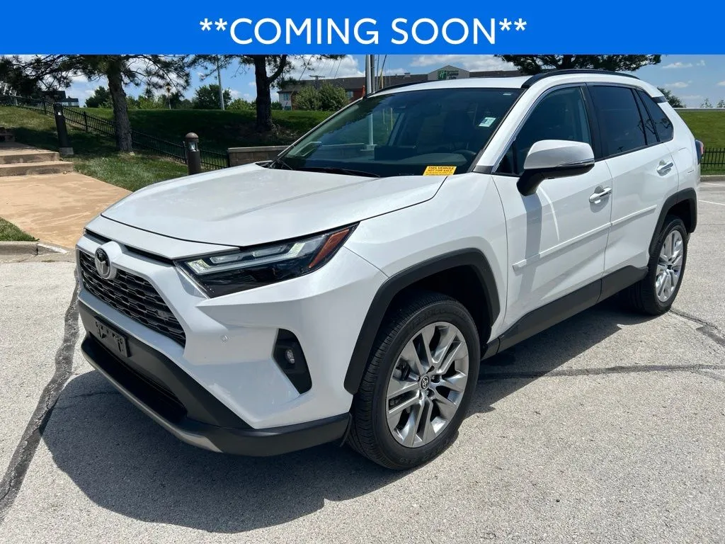 White 2025 Toyota RAV4 Limited for sale in Kansas City, MO