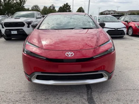 Photos of 2027 Toyota Prius Plug-In Hybrid SE for sale in Kansas City, MO at Jay Wolfe Toyota