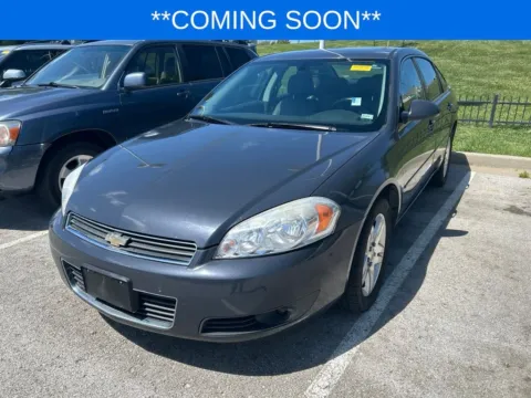 Gray 2008 Chevrolet Impala LT for sale in Kansas City, MO