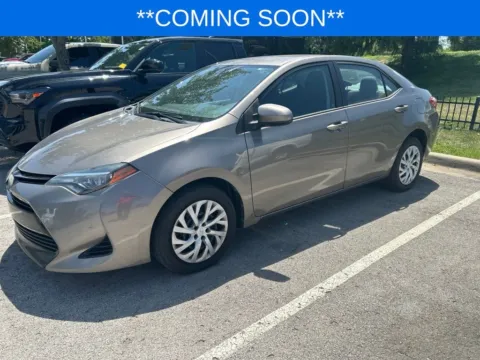 Gray 2017 Toyota Corolla LE for sale in Kansas City, MO
