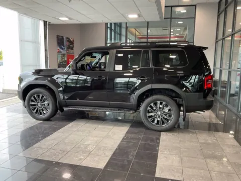 More photos of 2027 Toyota Land Cruiser at Jay Wolfe Toyota, MO