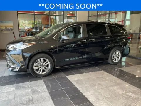 Another view of 2024 Toyota Sienna Limited for sale in Kansas City, MO at Jay Wolfe Toyota