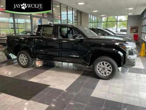 Black 2026 Toyota Tacoma SR5 for sale in Kansas City, MO