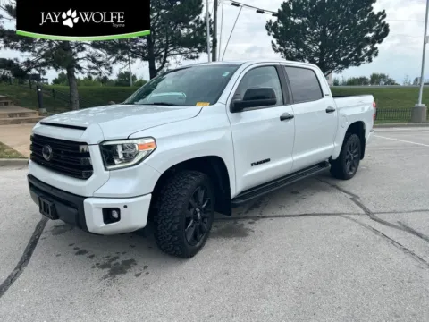 Unknown 2021 Toyota Tundra Limited for sale in Kansas City, MO