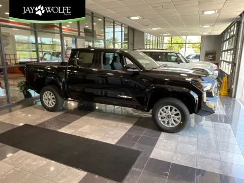 Black 2026 Toyota Tacoma SR5 for sale in Kansas City, MO