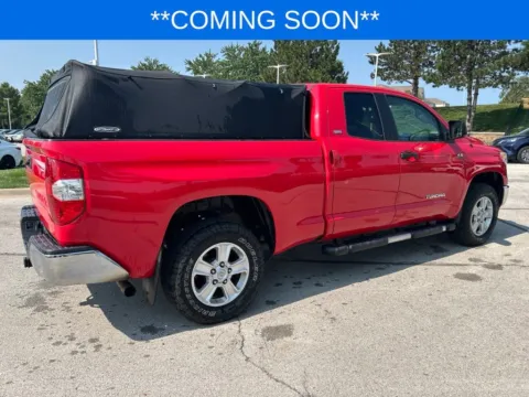 More photos of 2016 Toyota Tundra SR5 at Jay Wolfe Toyota, MO