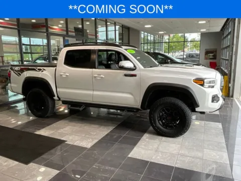 White 2021 Toyota Tacoma TRD Pro for sale in Kansas City, MO