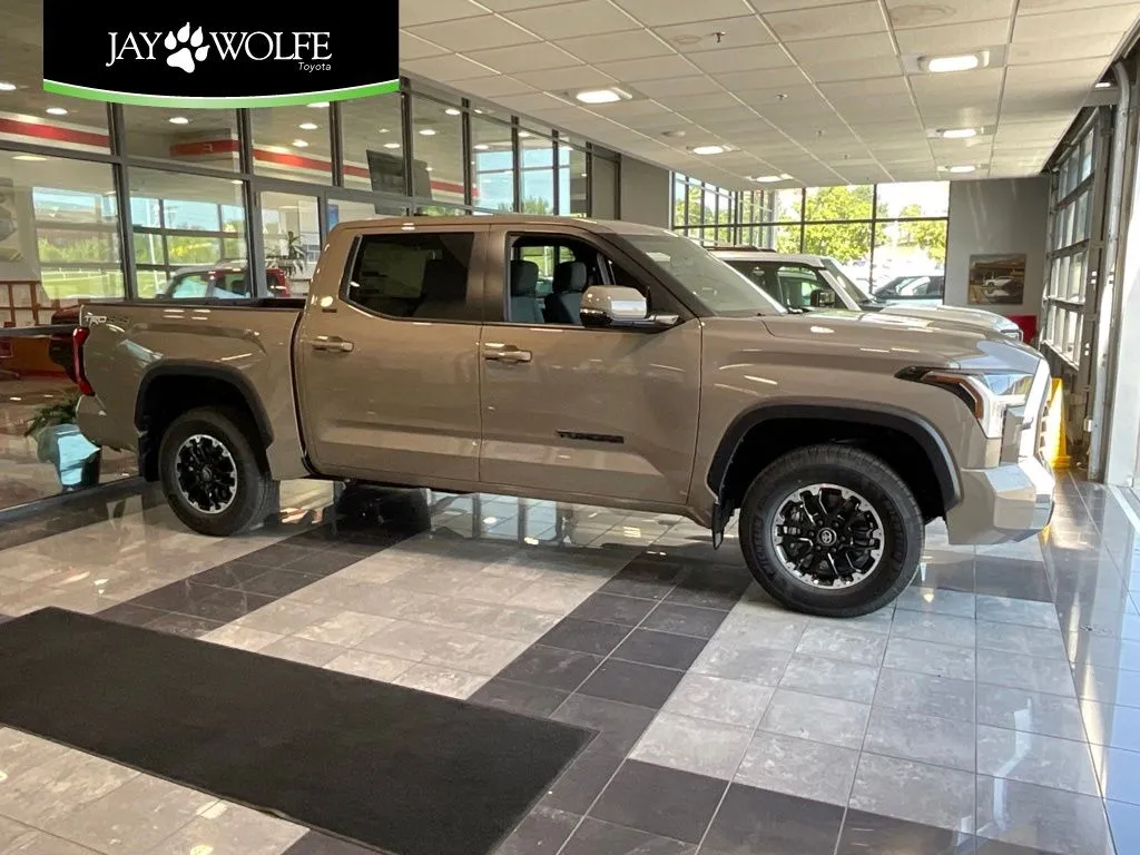 Unknown 2026 Toyota Tundra SR5 for sale in Kansas City, MO