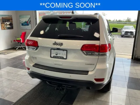 More photos of 2018 Jeep Grand Cherokee Laredo E at Jay Wolfe Toyota, MO