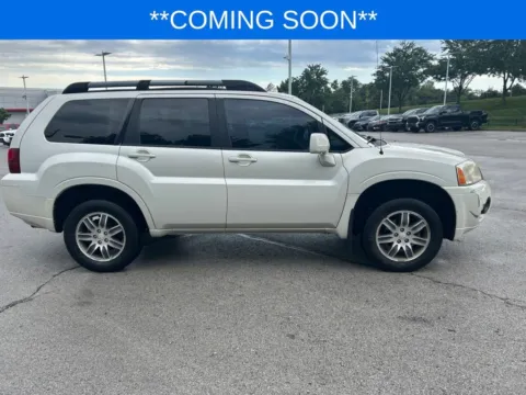More photos of 2008 Mitsubishi Endeavor SE at Jay Wolfe Toyota, MO