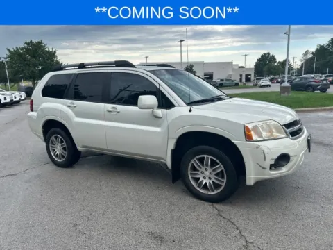 More photos of 2008 Mitsubishi Endeavor SE at Jay Wolfe Toyota, MO