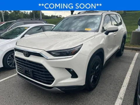 Unknown 2024 Toyota Grand Highlander Platinum for sale in Kansas City, MO