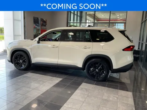 More photos of 2024 Toyota Grand Highlander Platinum at Jay Wolfe Toyota, MO