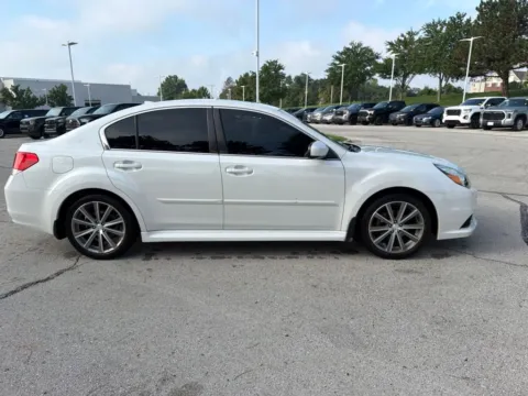 More photos of 2014 Subaru Legacy 2.5i at Jay Wolfe Toyota, MO