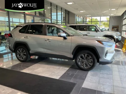 Silver 2025 Toyota RAV4 Hybrid Limited for sale in Kansas City, MO
