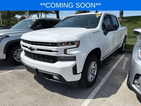 White 2019 Chevrolet Silverado 1500 RST for sale in Kansas City, MO