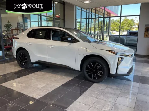 Unknown 2026 Toyota bZ XLE for sale in Kansas City, MO