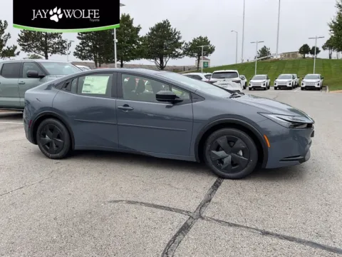 Unknown 2027 Toyota Prius LE for sale in Kansas City, MO