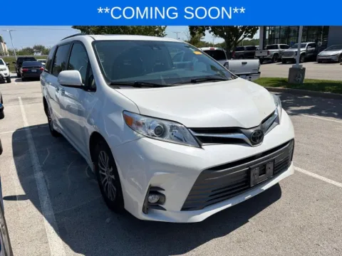 Another view of 2018 Toyota Sienna XLE for sale in Kansas City, MO at Jay Wolfe Toyota