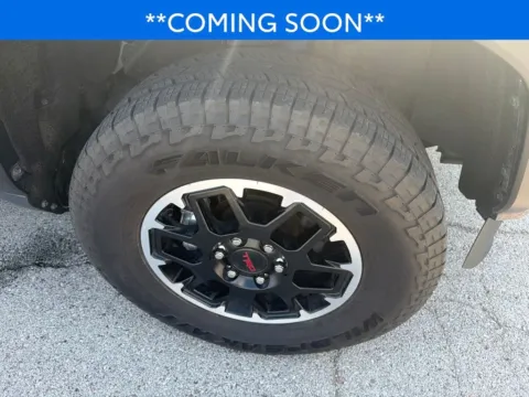 More photos of 2025 Toyota Tacoma Hybrid TRD Off Road at Jay Wolfe Toyota, MO