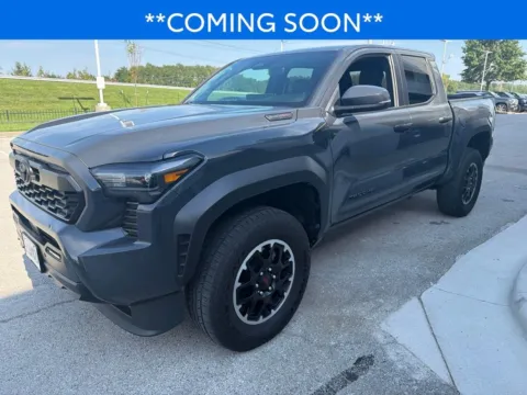 Unknown 2025 Toyota Tacoma Hybrid TRD Off Road for sale in Kansas City, MO