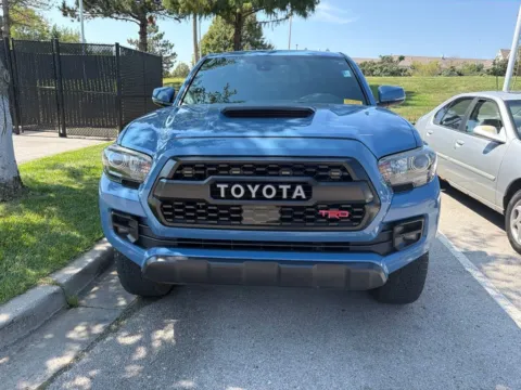 Photos of 2018 Toyota Tacoma TRD Pro for sale in Kansas City, MO at Jay Wolfe Toyota